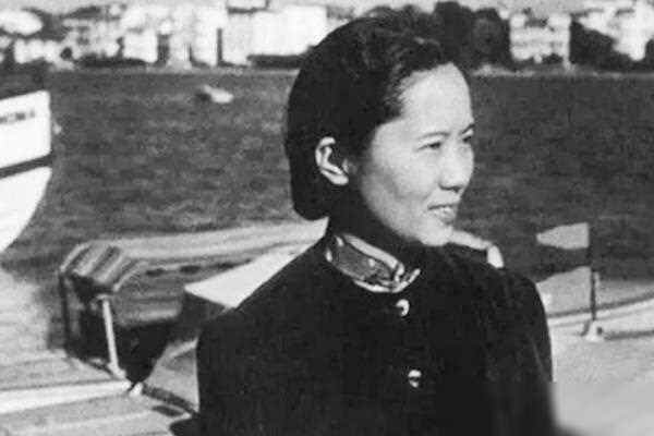 帮美国造出原子弹的她，去世之后墓碑上却写着：一个永远的中国人